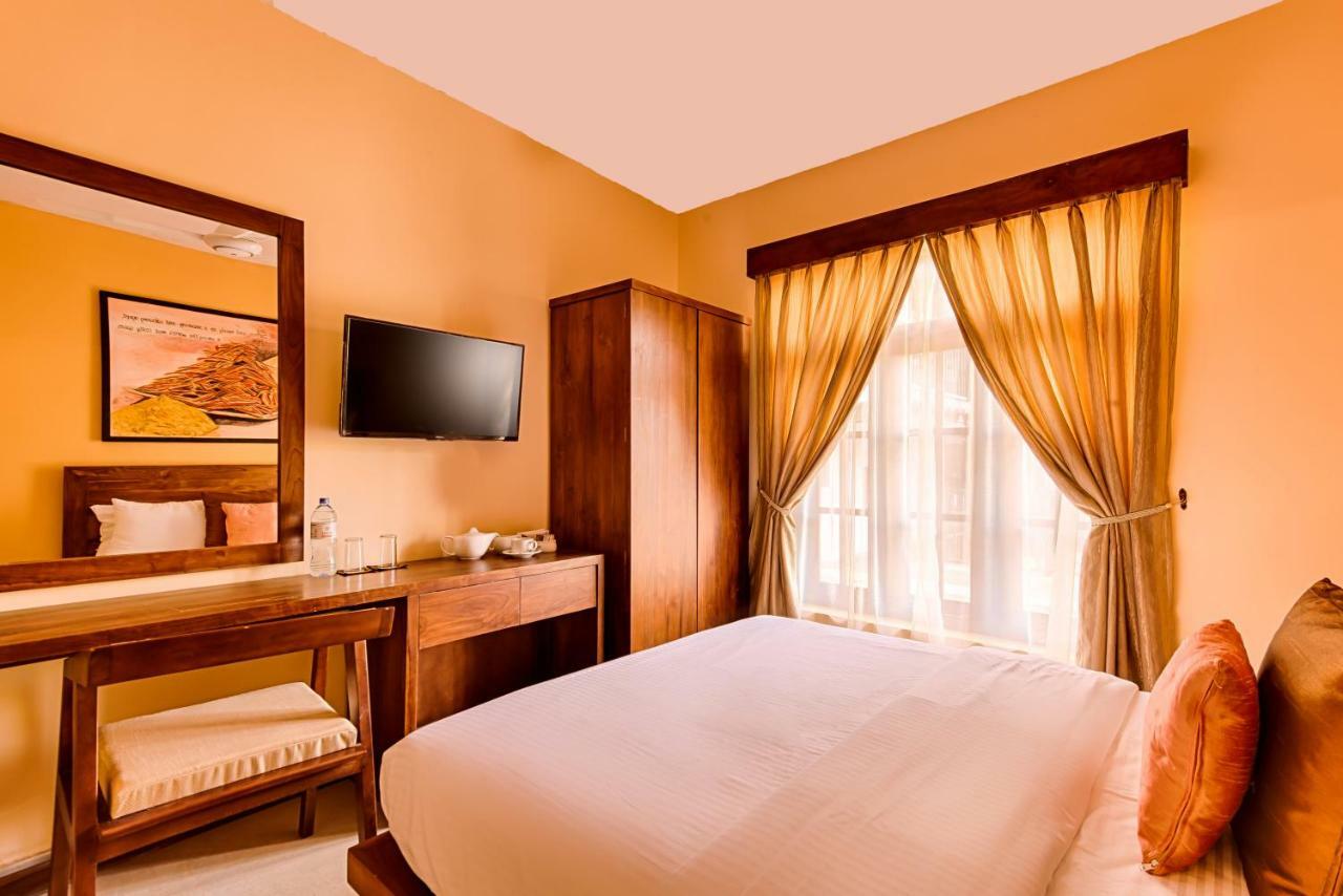 Spice Ella Hotel Exterior photo